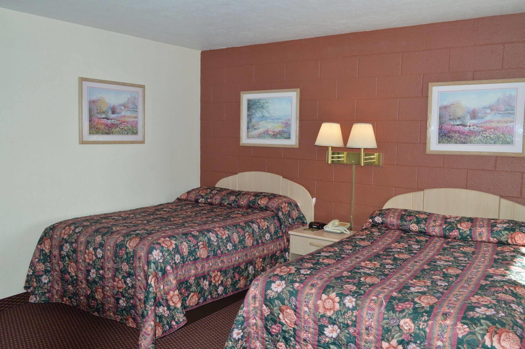 Economy Inn Хермистон Экстерьер фото